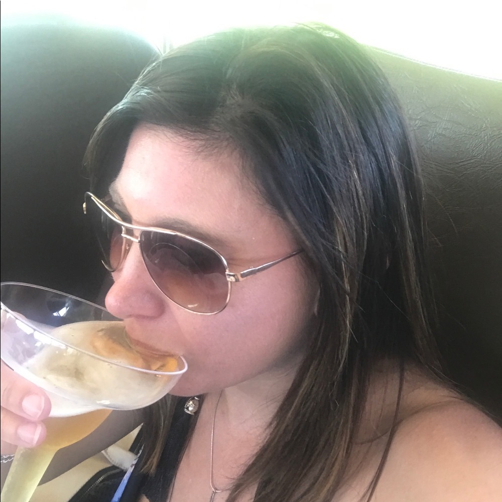 Meet your Posher, Jennifer